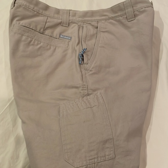 Men’s Columbia Pants - Picture 5 of 9
